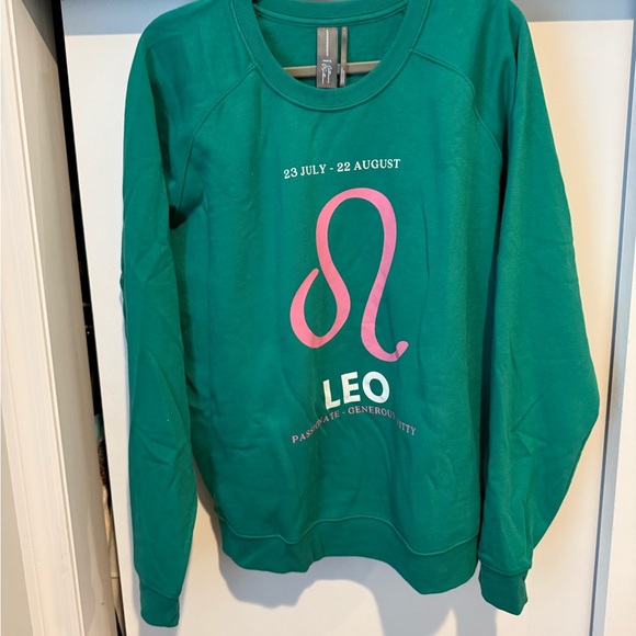 Anthropologie Green Crewneck Sweatshirt Leo Gift NWT Large - Picture 1 of 7